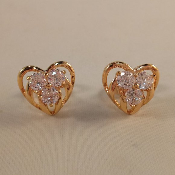 Jewelry - 18K Yellow Gold Filled Heart White Diamond Zircon Stud Earrings Gorgeous Gift